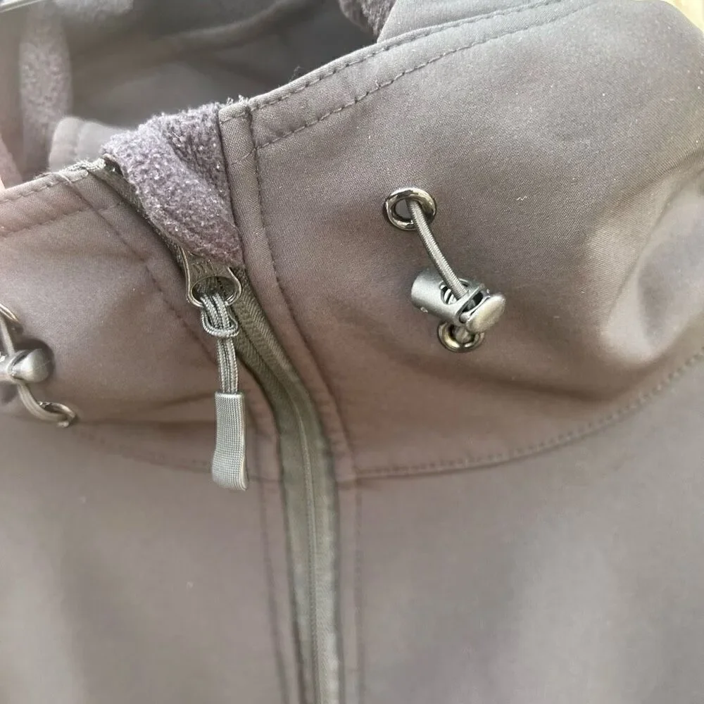 Jemehorn jacket xl zip up pockets hooded.